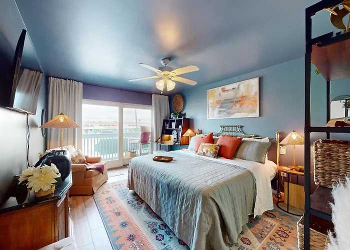 Big 'o' Perdido Key Apartment *
